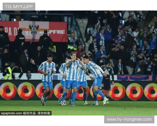 阿韦洛亚强调巴尔韦德回中场